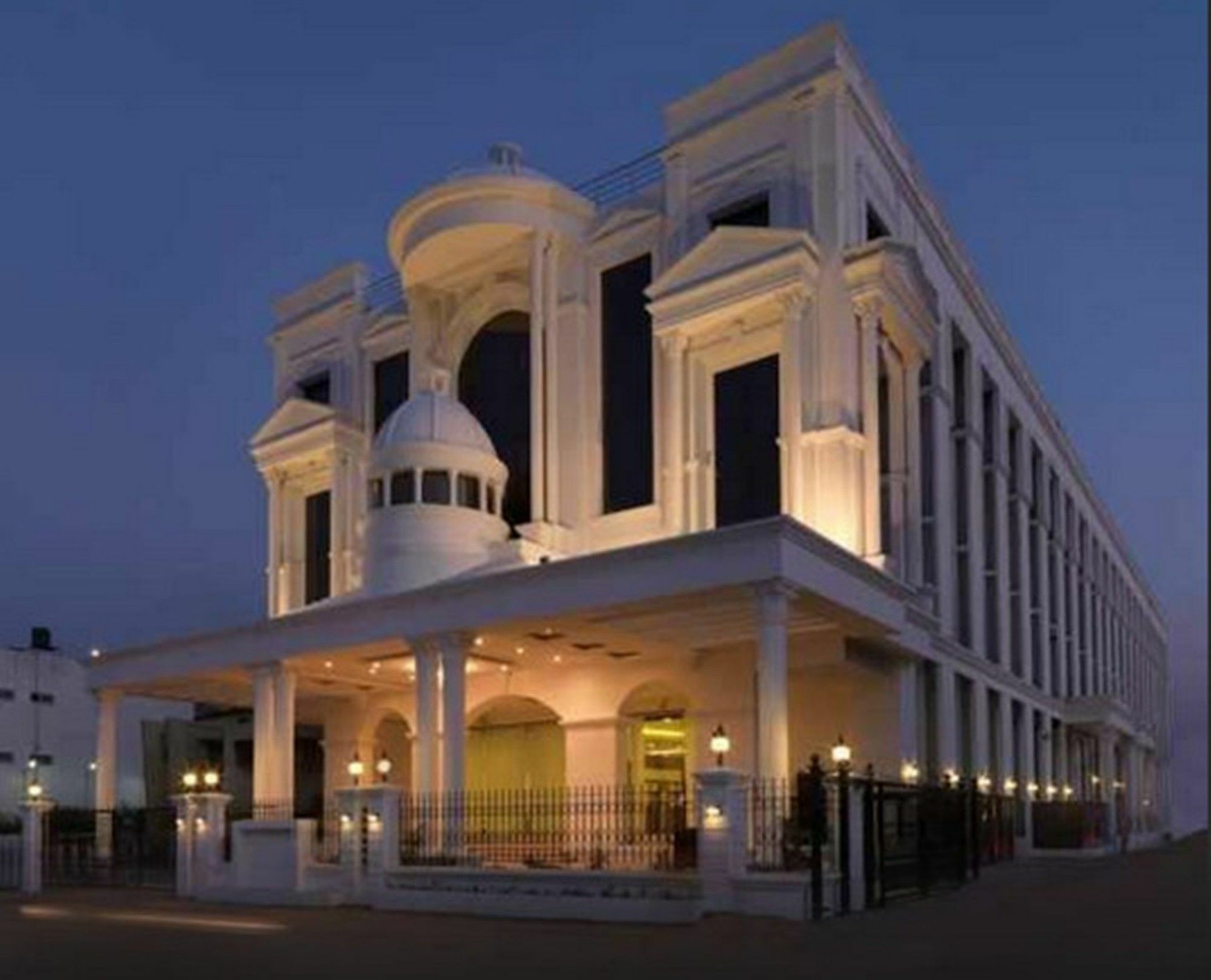 Royal Orchid Central, Shimoga Exterior photo